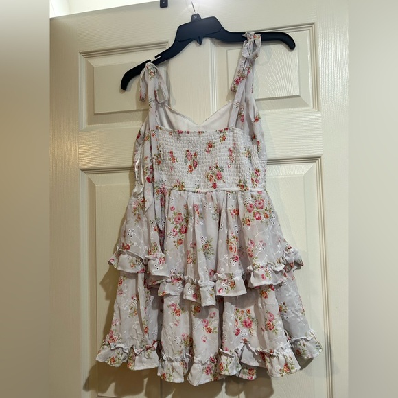 Floral Ruffle Dress - Picture 4 of 5
